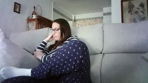 LOLA HUESO y ERIC online show from April 29, 2026, 2:43 pm