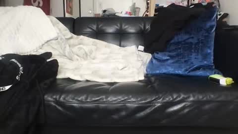 Snapshot of lolal0v3 chatting on February 10, 2026, 7:29 pm cumsquatterz online show from February 10, 2026, 7:29 pm