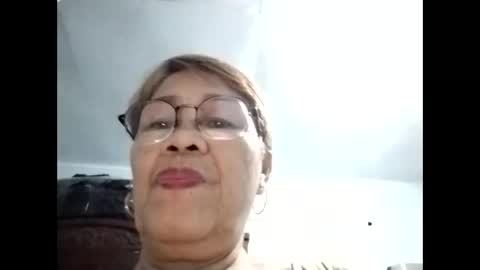 tey online show from October 22, 2025, 11:15 pm