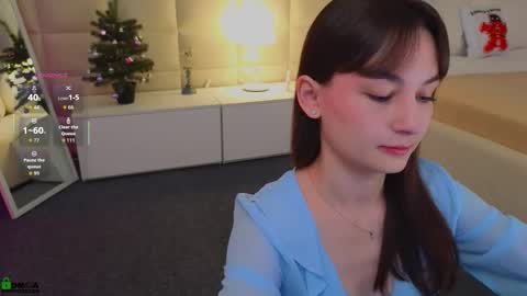 Lola online show from December 21, 2025, 1:35 am