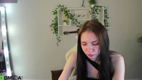 Snapshot of lolatwizz chatting on November 4, 2025, 9:19 am Lola online show from November 4, 2025, 9:19 am