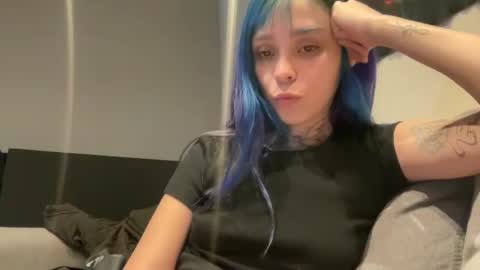 Snapshot of lole6913 chatting on November 6, 2025, 5:19 am lole online show from November 6, 2025, 5:19 am