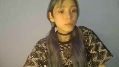 Snapshot of lole6913 chatting on January 8, 2026, 2:25 am lole online show from January 8, 2026, 2:25 am