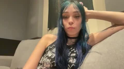 Snapshot of lole6913 chatting on January 16, 2026, 8:46 pm lole online show from January 16, 2026, 8:46 pm