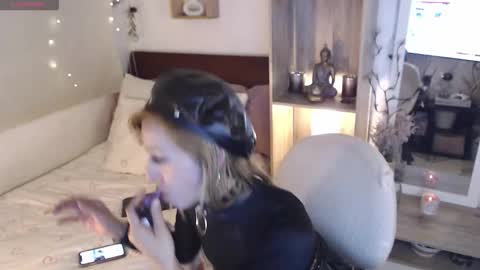 Dear tippers follow me on my new cb account lennarogers online show from March 5, 2026, 4:19 am