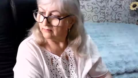 LolkaAlyss online show from September 18, 2025, 6:21 pm