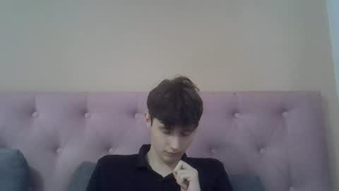Snapshot of lolli_pop2024 chatting on June 18, 2026, 1:04 pm lolli_pop2024 online show from June 18, 2026, 1:04 pm