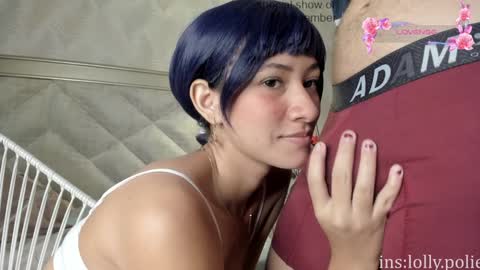 Snapshot of lolly_polie chatting on December 19, 2024, 1:18 pm Lolly and neighbor online show from December 19, 2024, 1:18 pm
