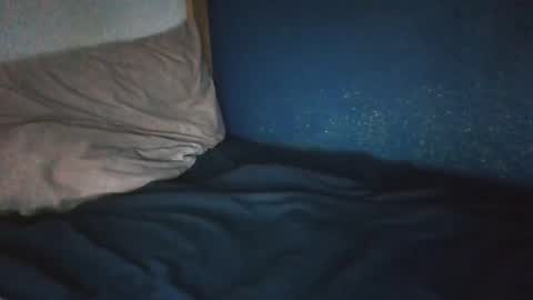 lomascok23 online show from September 26, 2025, 7:45 am