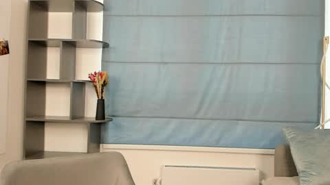 Snapshot of lonadejonge chatting on May 13, 2026, 8:23 am Sane online show from May 13, 2026, 8:23 am