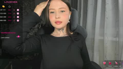 Snapshot of lonalye chatting on December 23, 2024, 3:01 pm lona online show from December 23, 2024, 3:01 pm