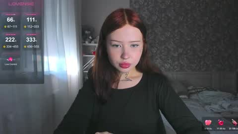 Snapshot of lonalye chatting on November 6, 2025, 11:33 am lona online show from November 6, 2025, 11:33 am