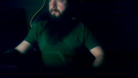 Snapshot of london_man1988 chatting on February 18, 2025, 6:37 pm london_man1988 online show from February 18, 2025, 6:37 pm