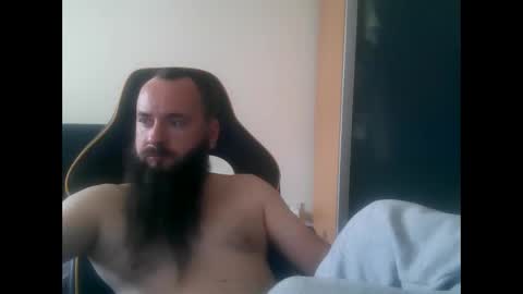 Snapshot of london_man1988 chatting on April 9, 2026, 10:31 am london_man1988 online show from April 9, 2026, 10:31 am