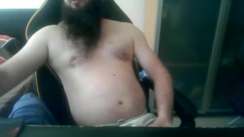 Snapshot of london_man1988 chatting on April 26, 2026, 8:34 am london_man1988 online show from April 26, 2026, 8:34 am