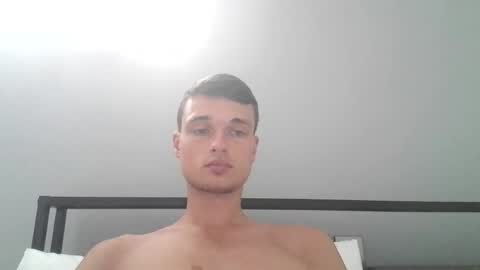 london_tomy online show from November 30, 2025, 6:23 pm