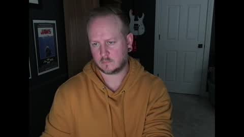 Snapshot of lone_string chatting on March 6, 2025, 10:15 pm Lone online show from March 6, 2025, 10:15 pm