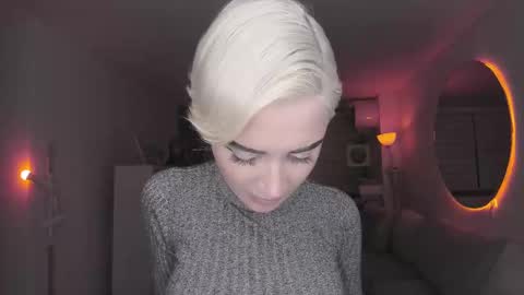 Snapshot of lonelly_lolly98 chatting on February 13, 2025, 1:19 am SABRINA online show from February 13, 2025, 1:19 am