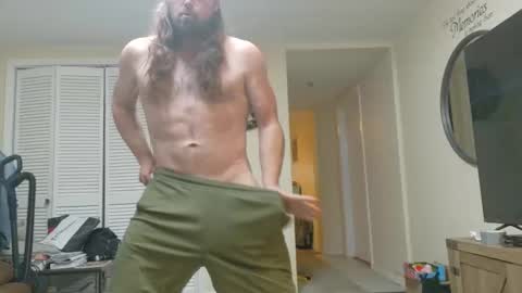 Snapshot of longhairedfreak1921 chatting on September 21, 2025, 5:47 pm longhairedfreak1921 online show from September 21, 2025, 5:47 pm