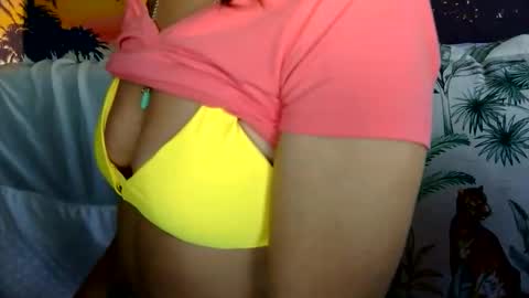 Cutenurse91 online show from October 27, 2025, 8:24 pm