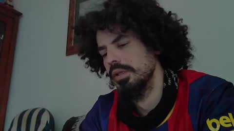 Snapshot of longnight5 chatting on January 22, 2025, 3:40 pm Alejandro Rulitos Twitter longnight55 Intagram 5longnight5 online show from January 22, 2025, 3:40 pm