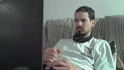 Snapshot of longnight5 chatting on February 1, 2025, 10:48 am Alejandro Rulitos Twitter longnight55 Intagram 5longnight5 online show from February 1, 2025, 10:48 am