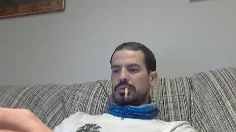 Alejandro Rulitos Twitter longnight55 Intagram 5longnight5 online show from December 19, 2025, 4:25 pm