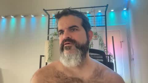 Snapshot of longslick723 chatting on February 18, 2026, 4:58 pm slick online show from February 18, 2026, 4:58 pm