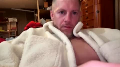 Snapshot of longstrokin8869 chatting on May 18, 2026, 9:26 am Bradsobad88 online show from May 18, 2026, 9:26 am