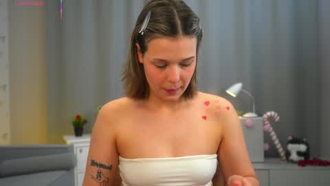  Adele Ellie and Lou   Sally Dana and Bonnie online show from December 19, 2025, 3:13 am