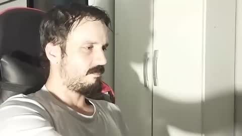 Lucas online show from February 17, 2025, 3:31 pm