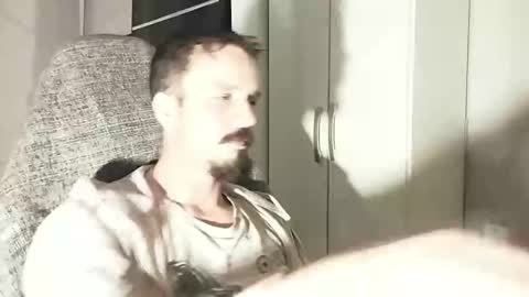 Lucas online show from November 7, 2025, 1:00 pm