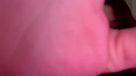 lookingforlona online show from February 9, 2026, 2:54 pm