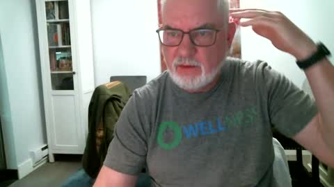 loop102 online show from September 20, 2025, 5:47 pm