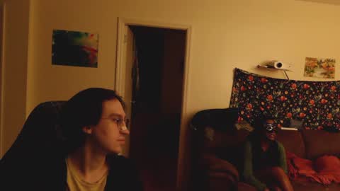 Snapshot of loosegoose420 chatting on January 2, 2025, 2:00 am Peter and Ash online show from January 2, 2025, 2:00 am