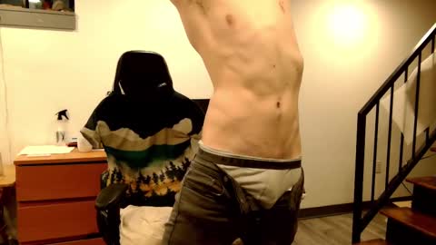 Snapshot of loosegoose420 chatting on September 29, 2025, 12:16 am Peter and Ash online show from September 29, 2025, 12:16 am