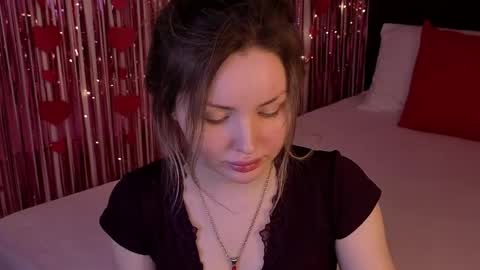 Snapshot of lora_amber chatting on May 29, 2026, 3:32 pm Lora online show from May 29, 2026, 3:32 pm
