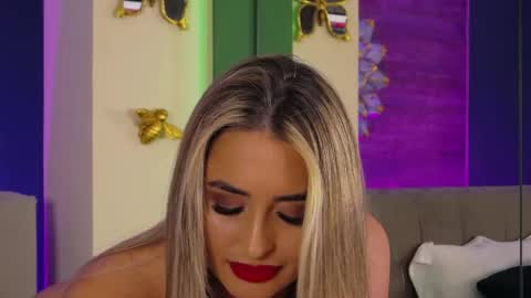 Lora online show from March 23, 2026, 8:24 pm