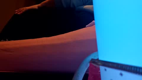 Snapshot of loraflame chatting on December 28, 2024, 8:25 pm Lora online show from December 28, 2024, 8:25 pm