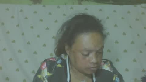 LorahVane online show from June 11, 2026, 6:39 pm