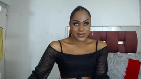 Snapshot of lorainebigdickts chatting on November 17, 2025, 8:36 pm Loraine online show from November 17, 2025, 8:36 pm