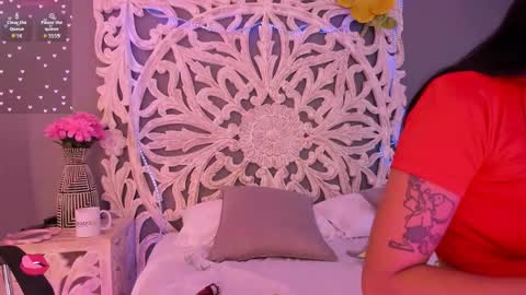 loraineblake online show from March 5, 2026, 3:08 pm