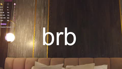 Loraine online show from March 12, 2025, 8:52 pm