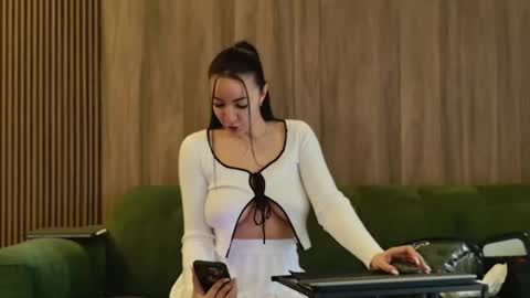 Miss online show from March 2, 2025, 7:43 am