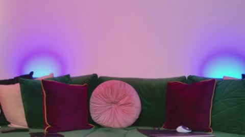 Snapshot of lorawarnner chatting on May 11, 2026, 4:04 pm Miss online show from May 11, 2026, 4:04 pm