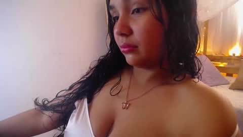 loreanis online show from December 19, 2025, 9:22 pm