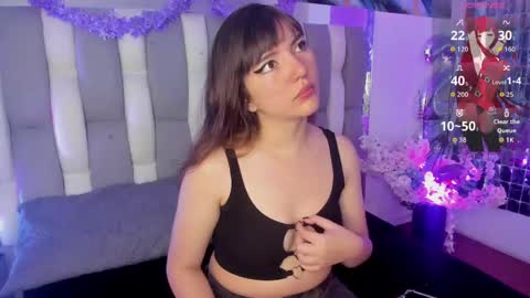 Snapshot of loren_jacksoon chatting on June 4, 2026, 12:11 pm Loren online show from June 4, 2026, 12:11 pm