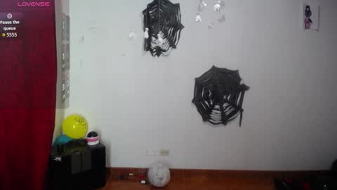 Snapshot of lorena494103 chatting on October 27, 2025, 5:33 am lorena494103 online show from October 27, 2025, 5:33 am