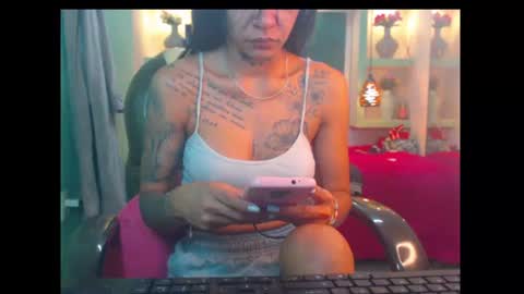 Snapshot of lorenapinto_ chatting on July 6, 2026, 11:40 pm lore online show from July 6, 2026, 11:40 pm
