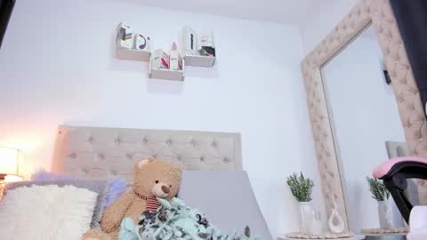 Snapshot of lorennahernandez chatting on October 29, 2025, 11:23 am Lorena online show from October 29, 2025, 11:23 am